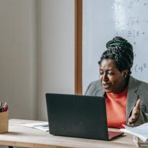 Formação de Tutores para Educação a Distância